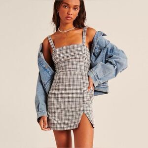 A&F Tweed Plaid Mini Dress Size Small Preppy academia New girl